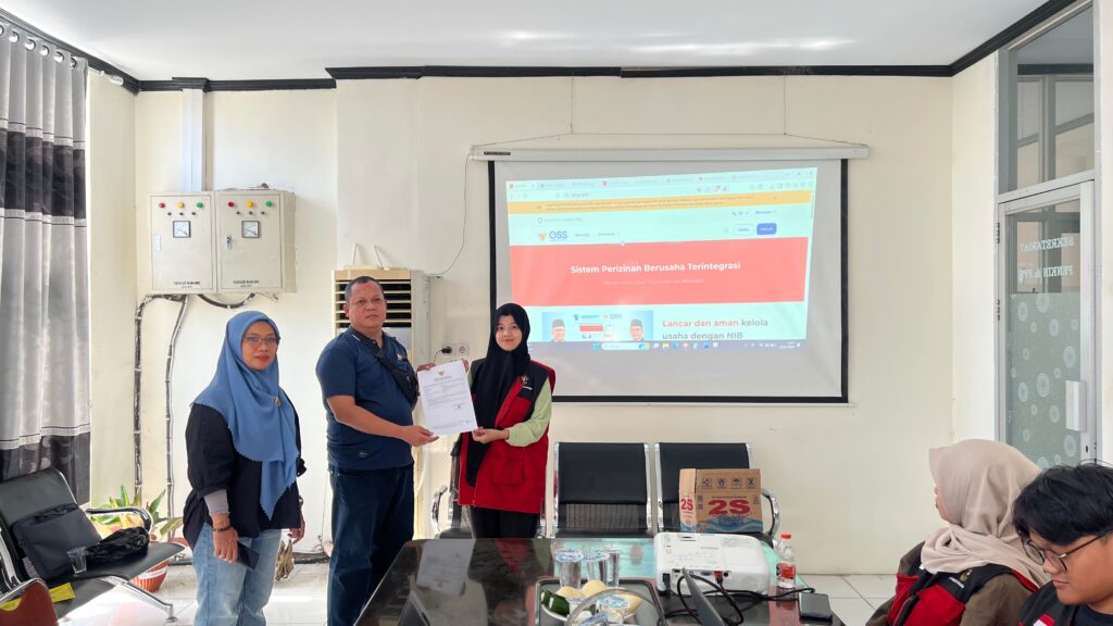 DPMPTSP Pangkep Gelar Sosialisasi dan Pendampingan Legalitas bagi Pelaku UMKM